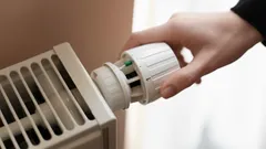 Weinig mensen kennen deze truc met verwarmingsradiatoren: de besparingen zijn onmiddellijk voelbaar